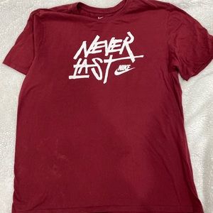 Nike T Shirt